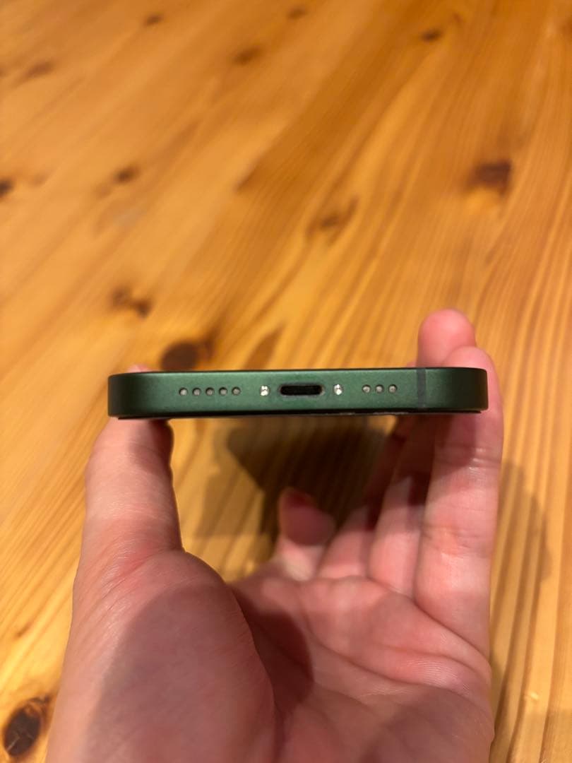 やまやま 【美品】Apple iPhone 13グリーン 本体 256G