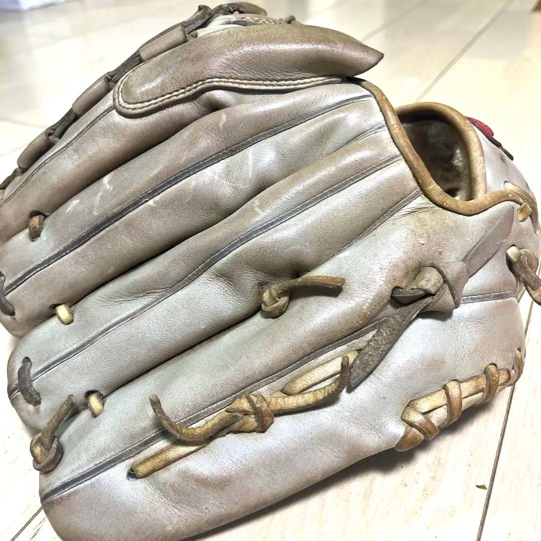 硬式野球グローブ　ディークエスト　ピッチャー用　右　元値6万