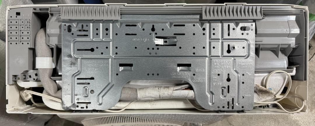 パナソニック ルームエアコン CS-258CJ-W 2018年製 8畳 #2