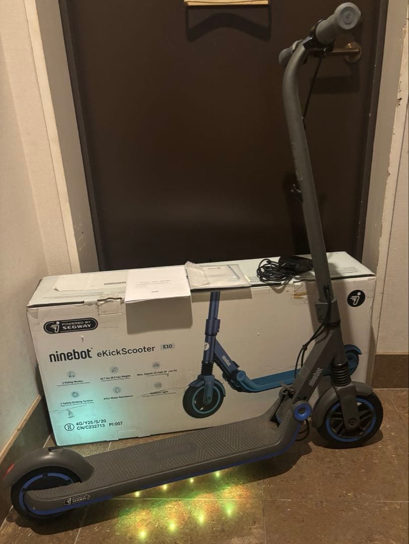 ★Ninebot eKickscooter E10 送料込み