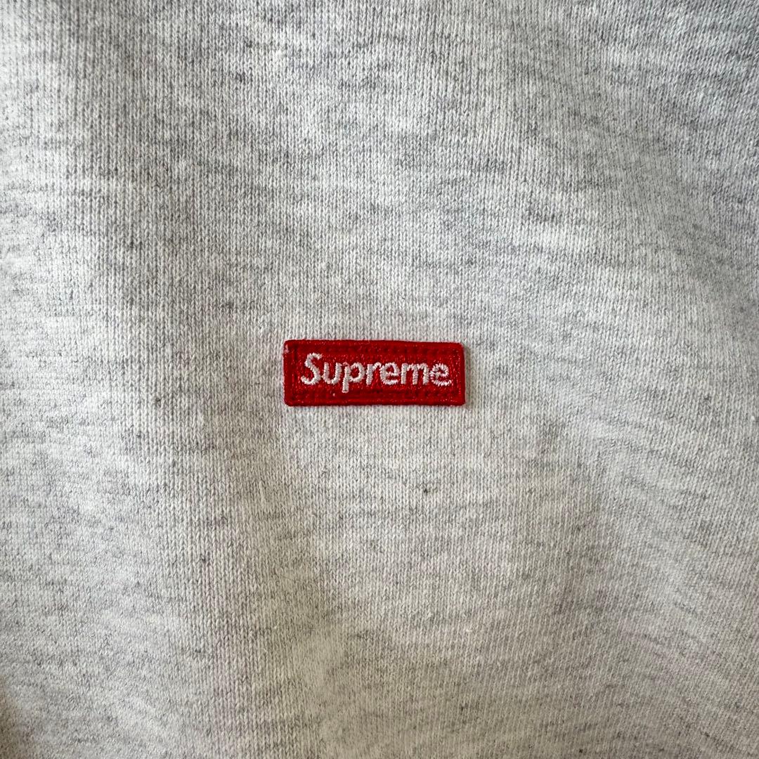 【激レア】SUPREME シュプリーム　パーカー　ボックスロゴ　刺繍　スウェット