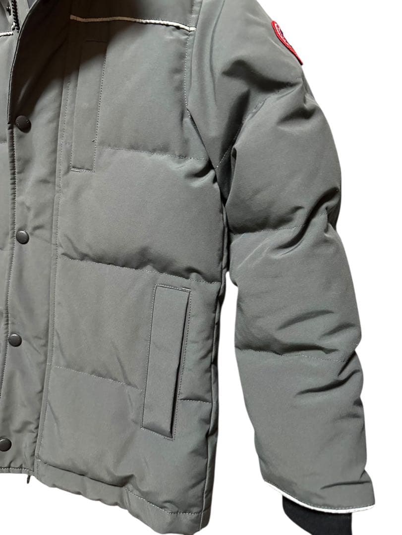   グレー ダウンジャケット M♡防寒，冬物