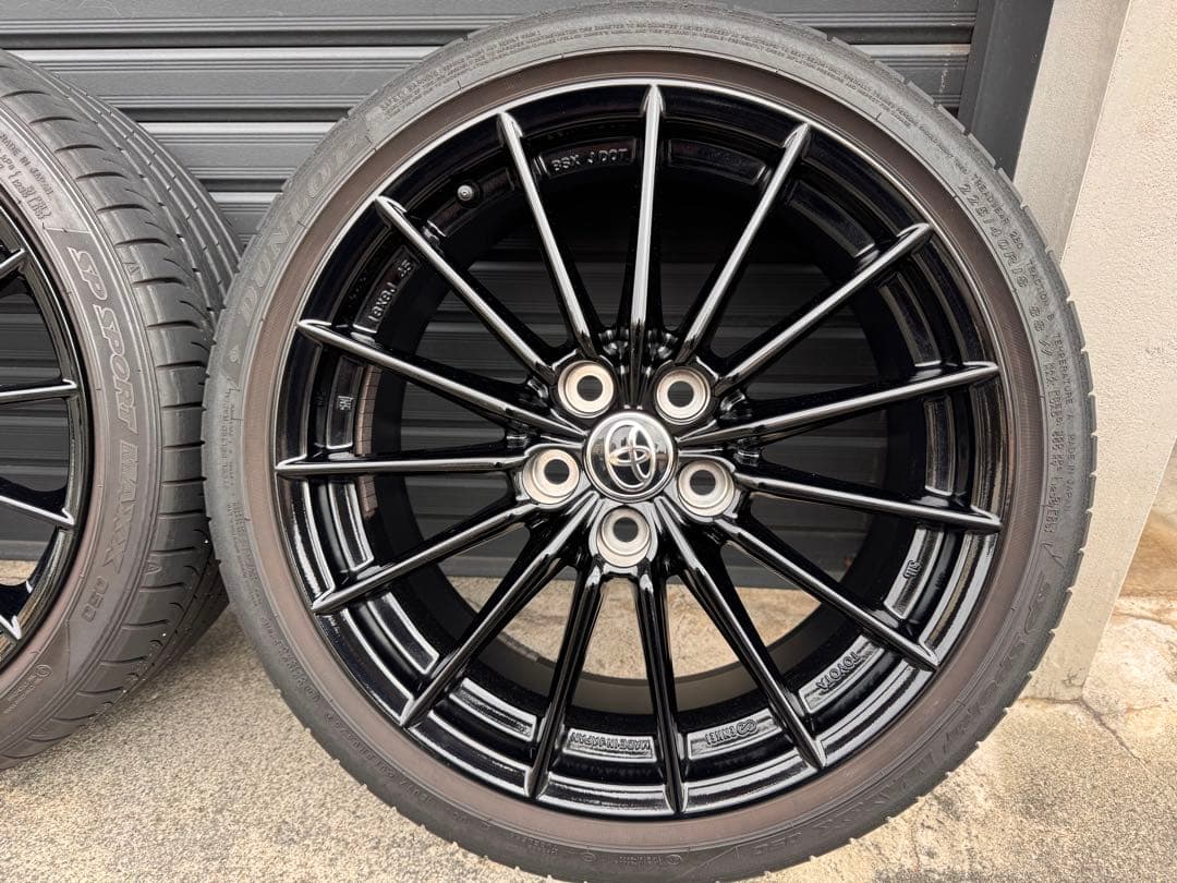 GRヤリス RZ 純正ホイールタイヤセット18インチ エンケイ製 2025モデル