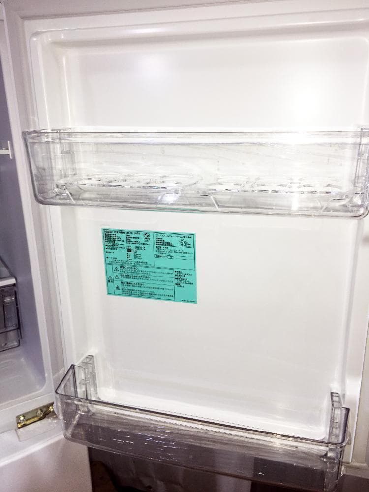 2018年★Haier☆148L☆2ドア冷凍冷蔵庫【JR-NF148B】