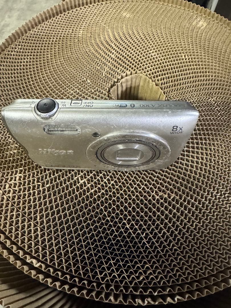 Nikon COOLPIX A300 8倍ズーム Wi-Fi機能　動作未確認