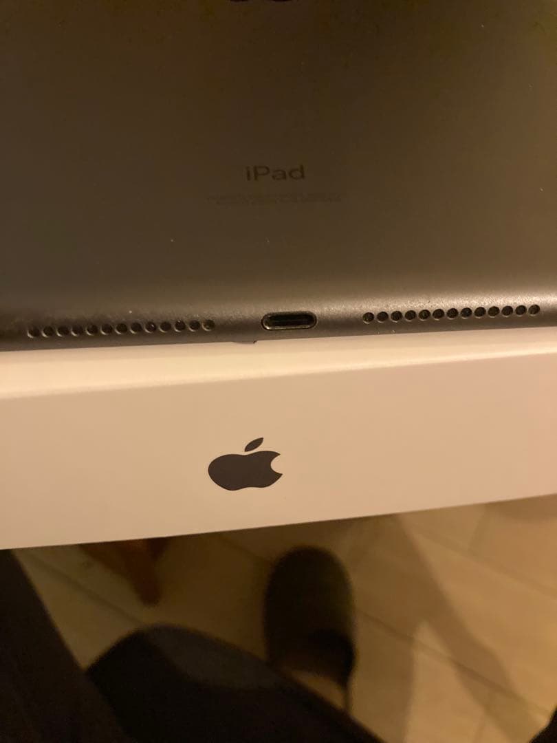 【美品】Apple iPad 第9世代スペースグレー 64GB【最大容量91%】