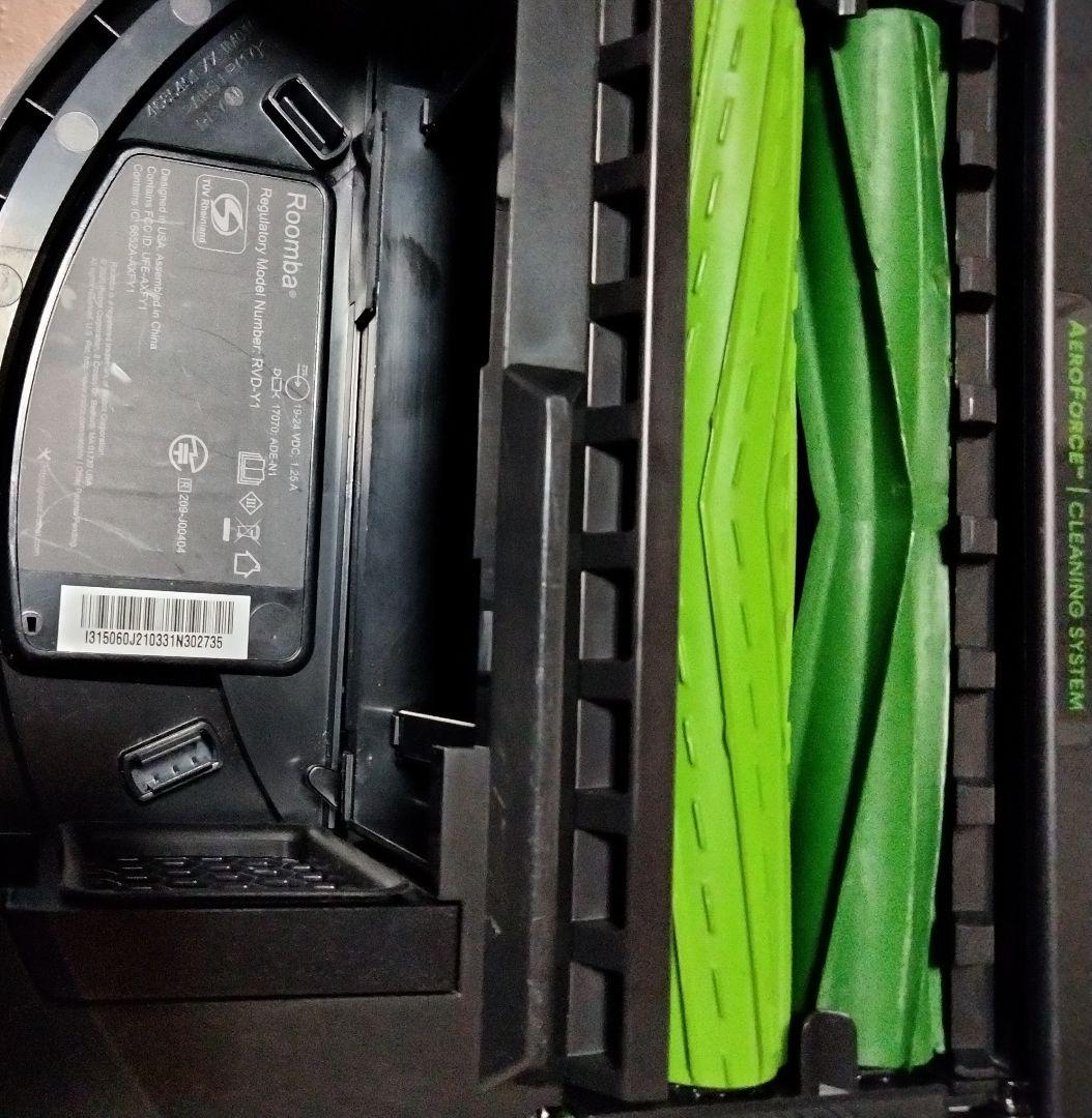 ルンバiRobotルンバi3合計使用時間260時間未満　美品