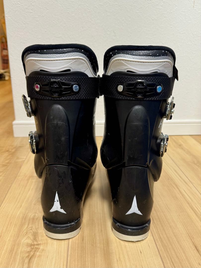 【美品】ATOMIC レディース スキーブーツ HAWX MAGNA 70W