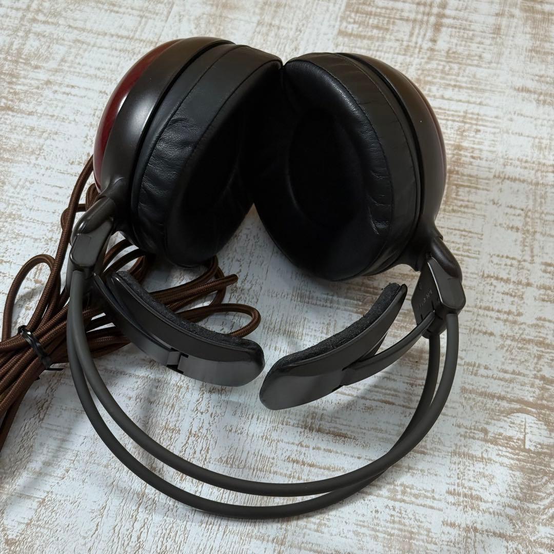 Audio Technica ATH-W10VTG ヘッドホン　イヤホン　高級