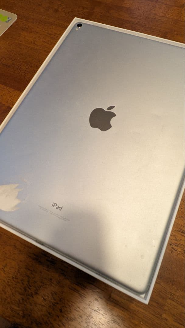 【ジャンク品】iPad Pro 12.9 第2世代 256GB シルバー 箱あり