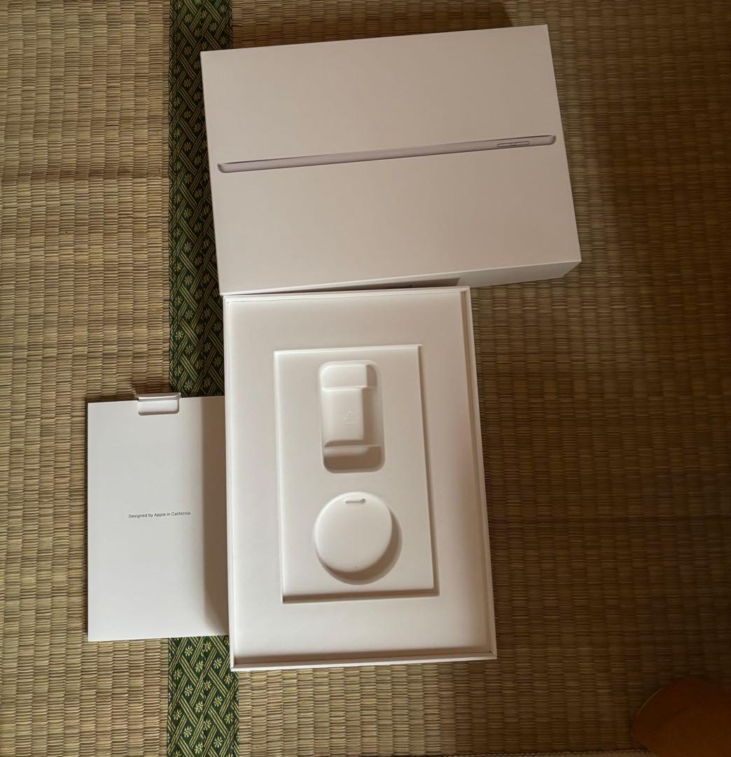 Apple iPad シルバー 本体　美品　第9世代　電池　100% Wi-Fi