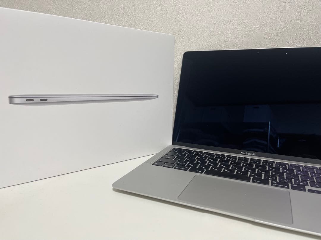 Apple MacBook Air 13 本体
