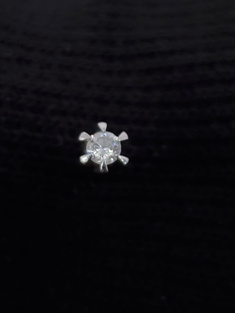 Pt900 ダイヤ　ピアス　0.11ct 片耳　ダイヤモンド