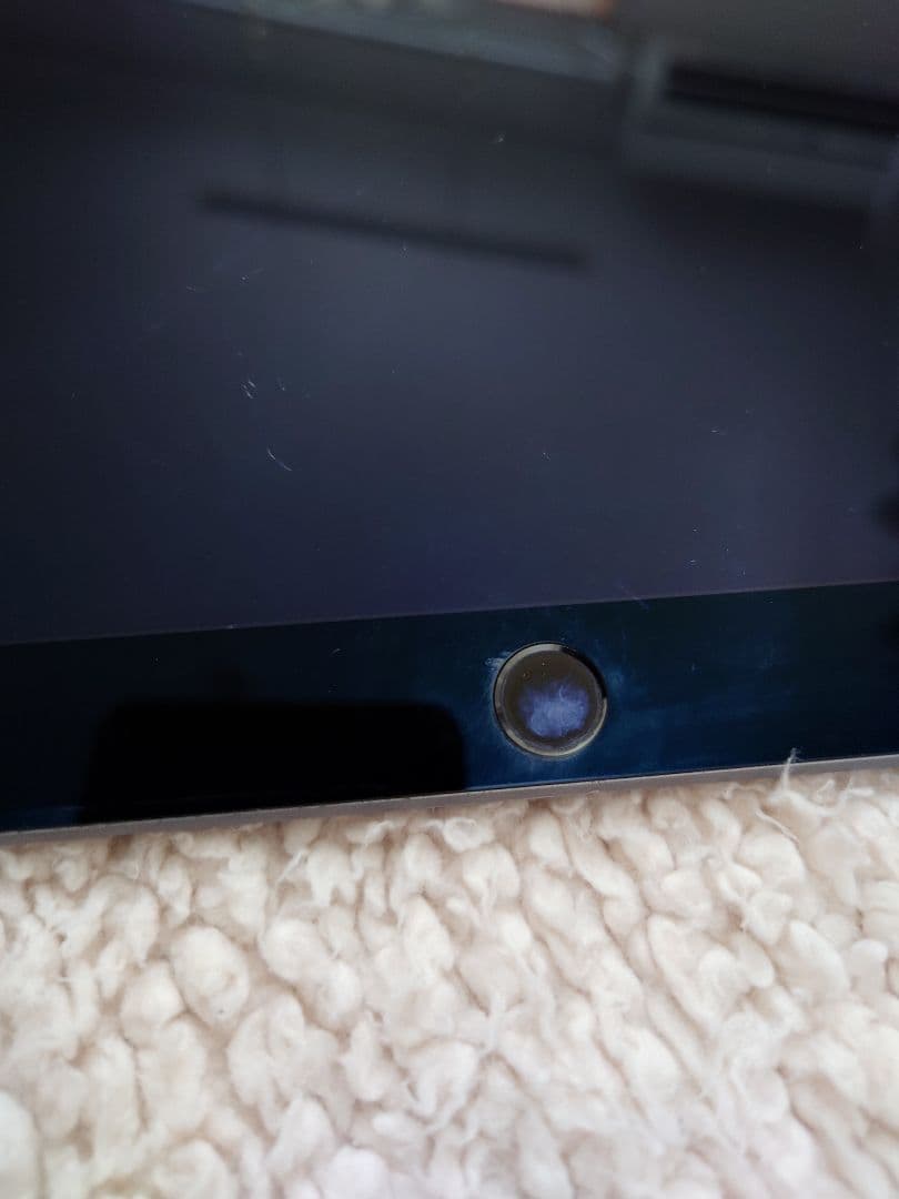 iPad Air 第3世代 本体のみ　通電ジャンク