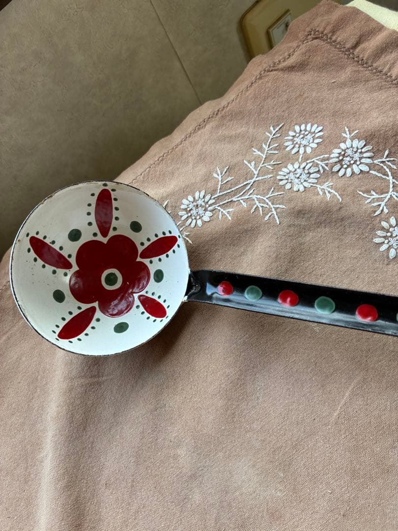 りりららアンティーク　手書き　ホーロー　レードル　お玉　オタマ　超レア