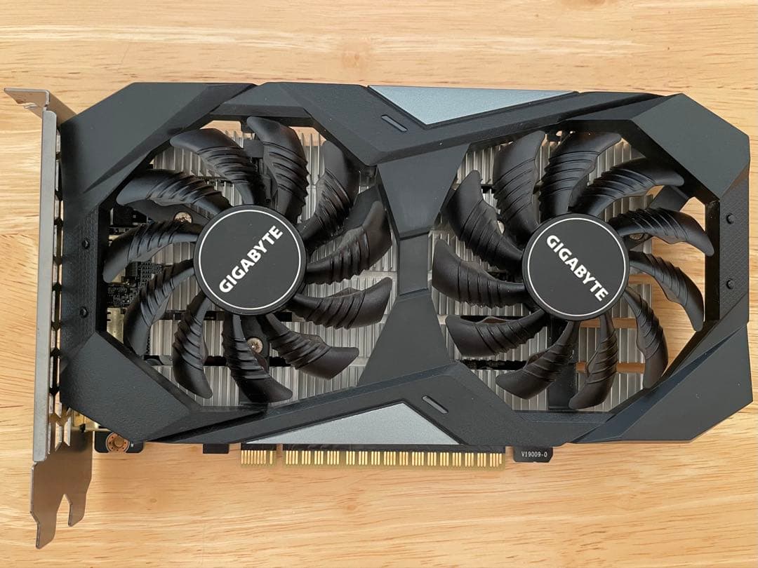 グラフィックボード・グラボ・ビデオカード Gigabyte GV-N1650OC-4GD GTX1650 OC 4G