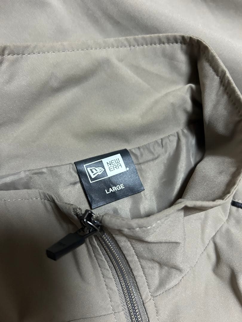 ニューエラ　NEWERA ナイロンジャケット ベージュ ジップアップ