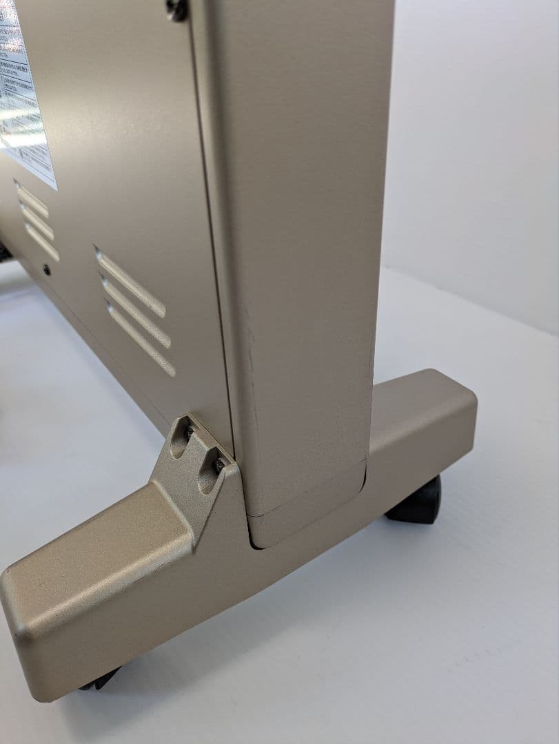 【美品】　遠赤外線暖房器 　サンルミエ キュート 　E800LS　日本製