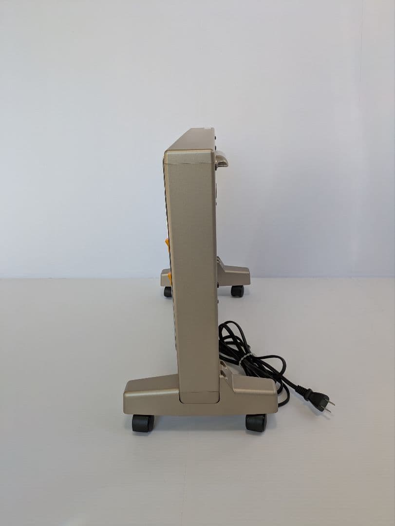 【美品】　遠赤外線暖房器 　サンルミエ キュート 　E800LS　日本製