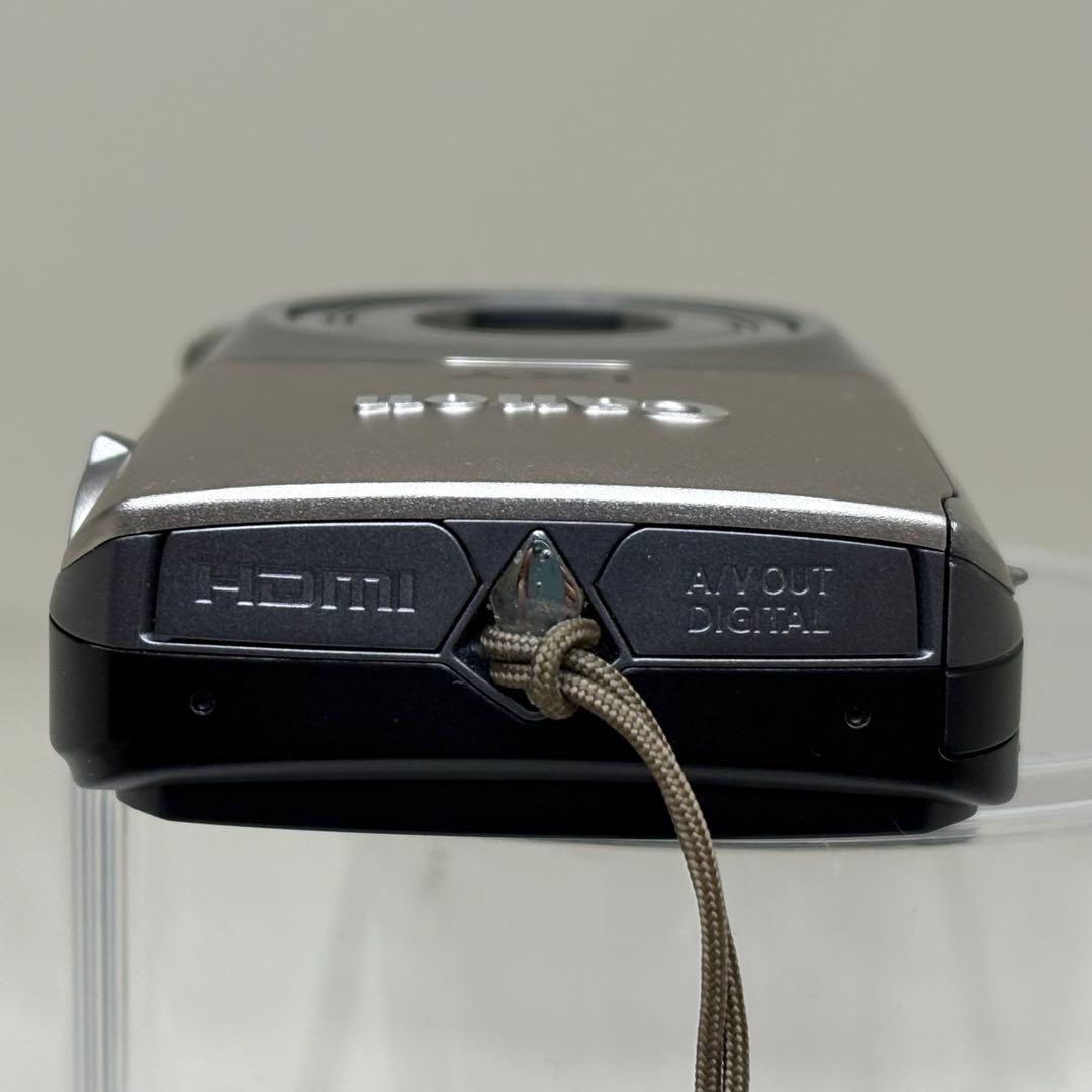 Canon カメラ　IXY10S PC1467 箱　シルバー コンデジ　動作品