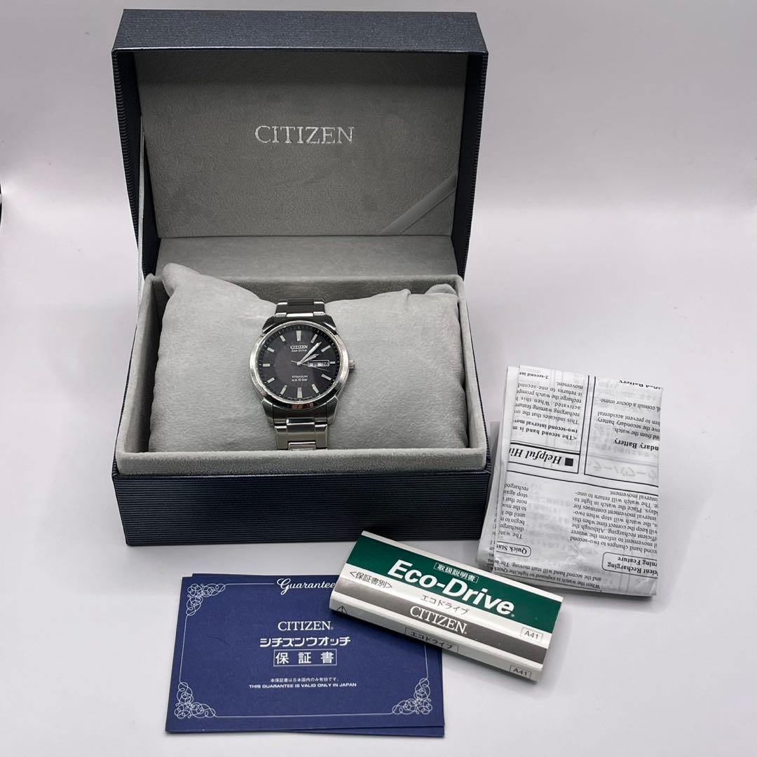 箱付き　CITIZEN ECO-DRIVE E101-S024650 チタン
