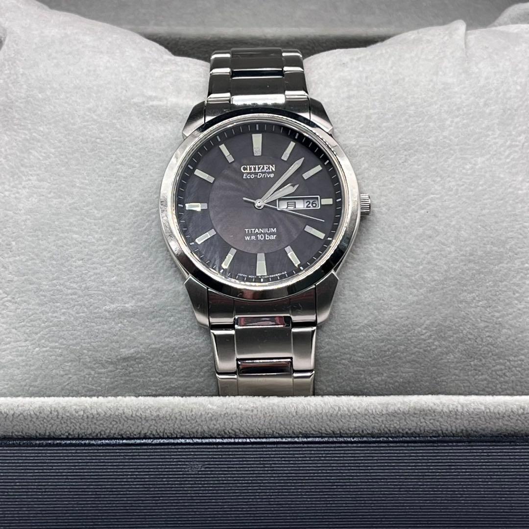 箱付き　CITIZEN ECO-DRIVE E101-S024650 チタン