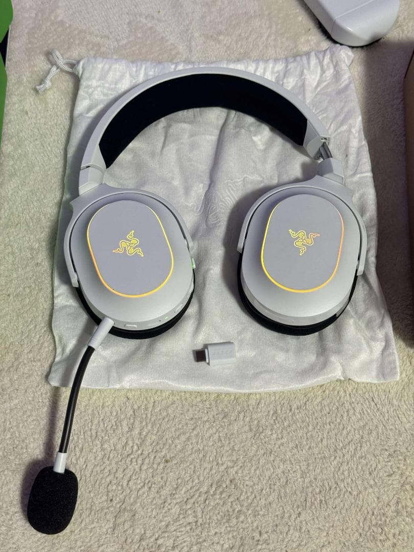 Razer BARRACUDA X CHROMA ホワイトエディション