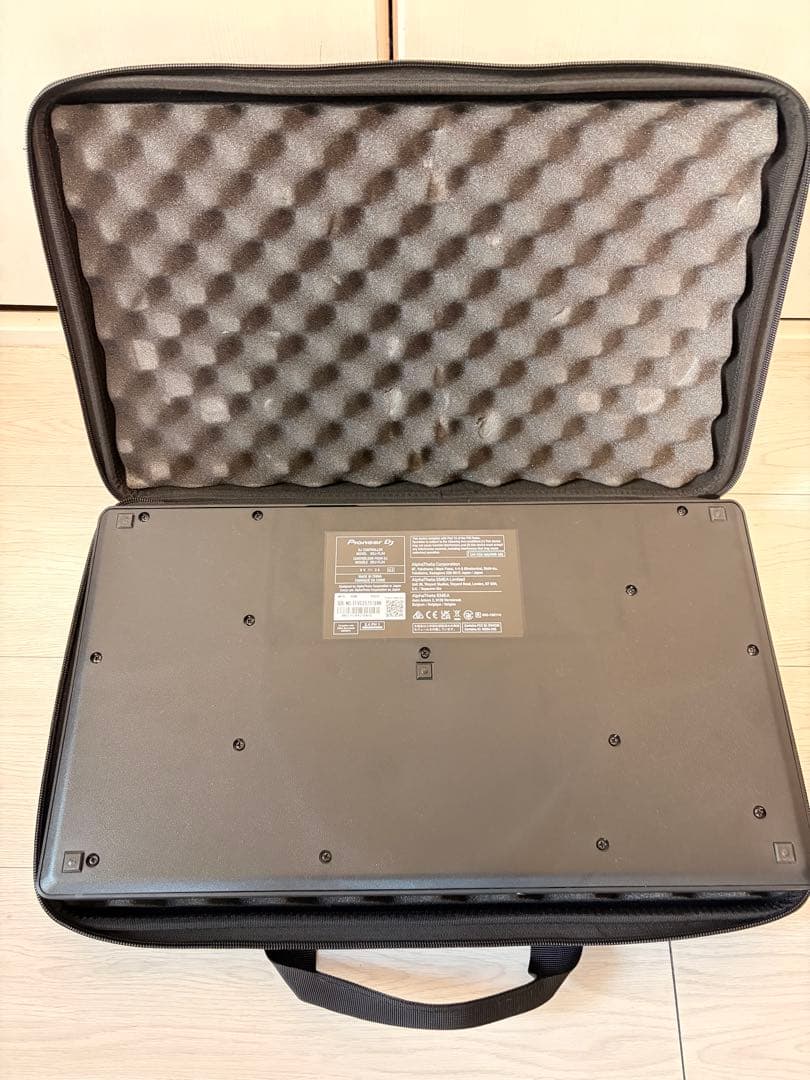 DDJ-FLX4 DJコントローラー ケース付き