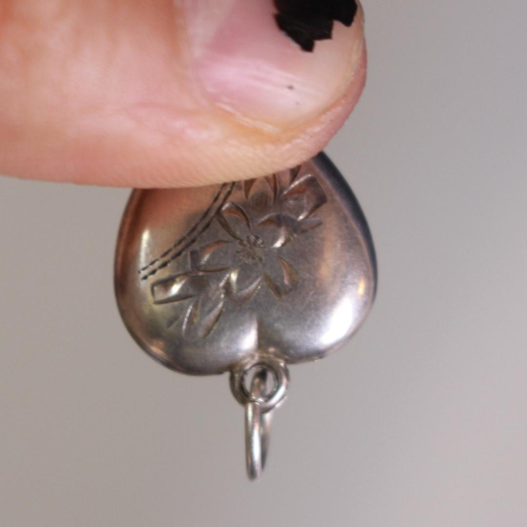 30s　スウィートハートジュエリー　WW2　シルバー　チャーム　勿忘草　花　古着
