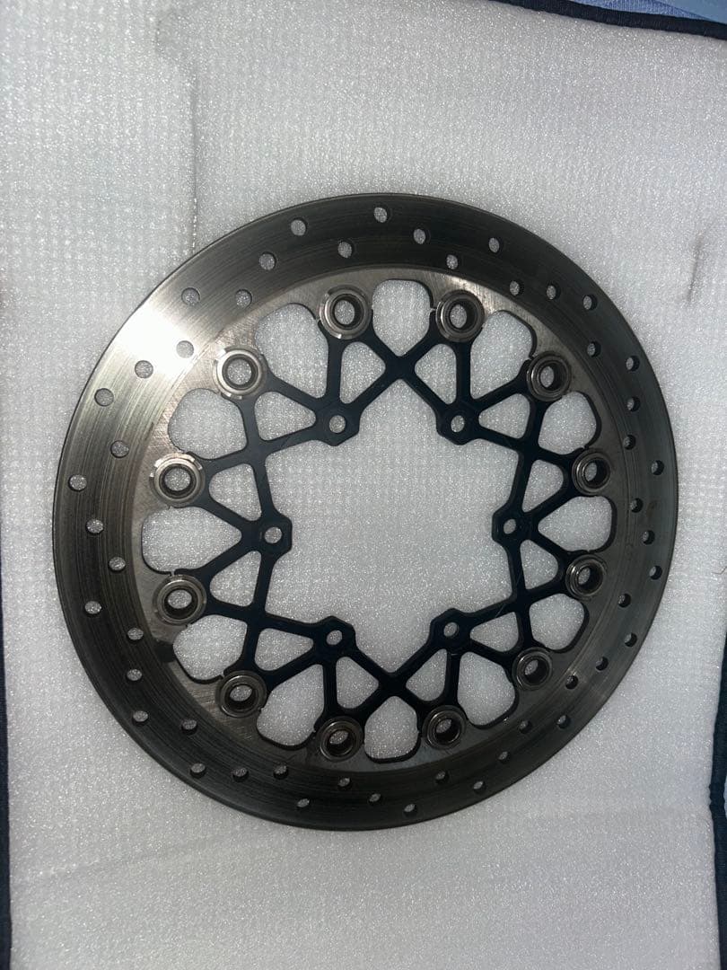 GSX-R750 2012(L2)、純正　フロントブレーキディスク2枚