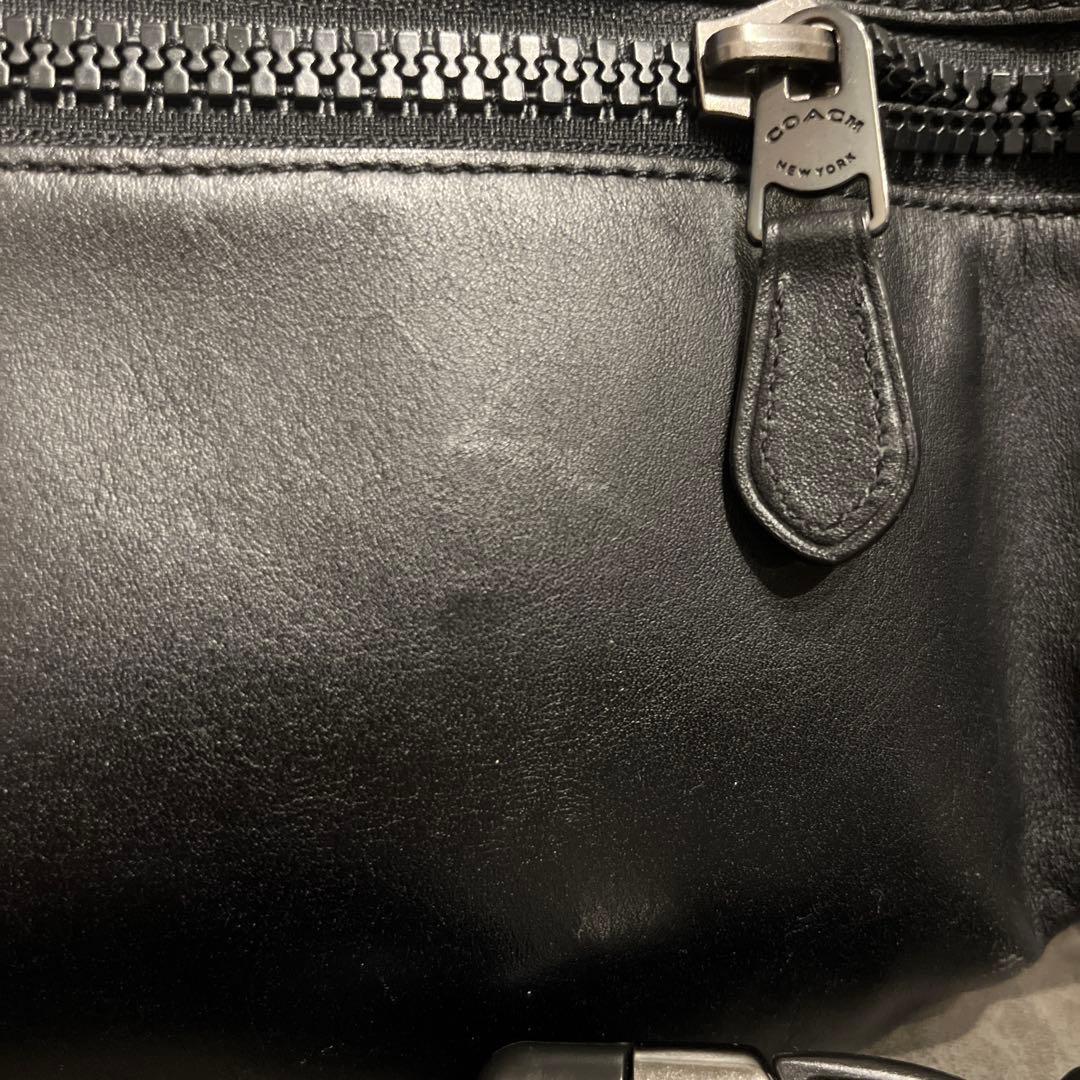 COACH ボディバッグ ブラック ロゴ