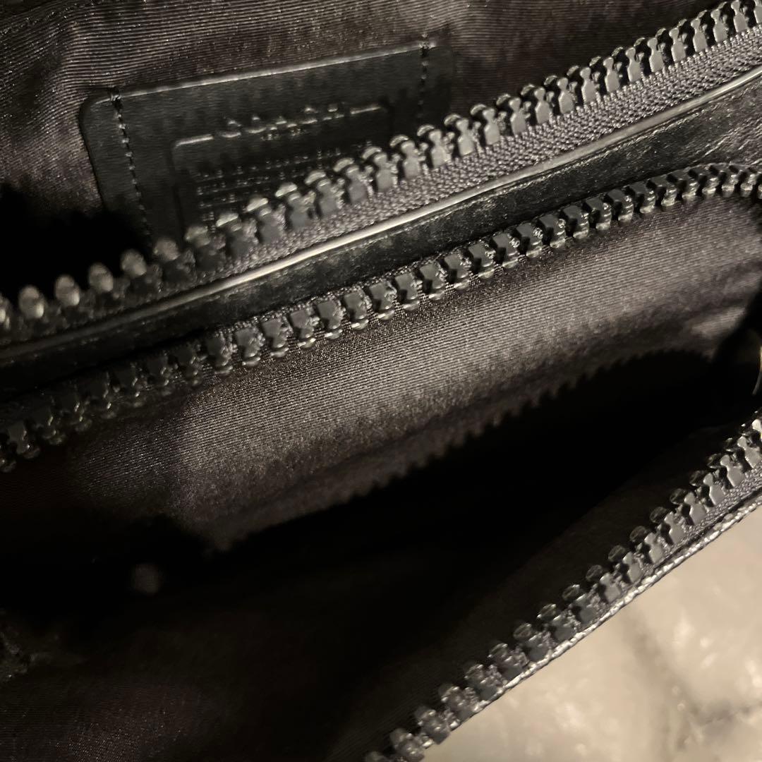 COACH ボディバッグ ブラック ロゴ