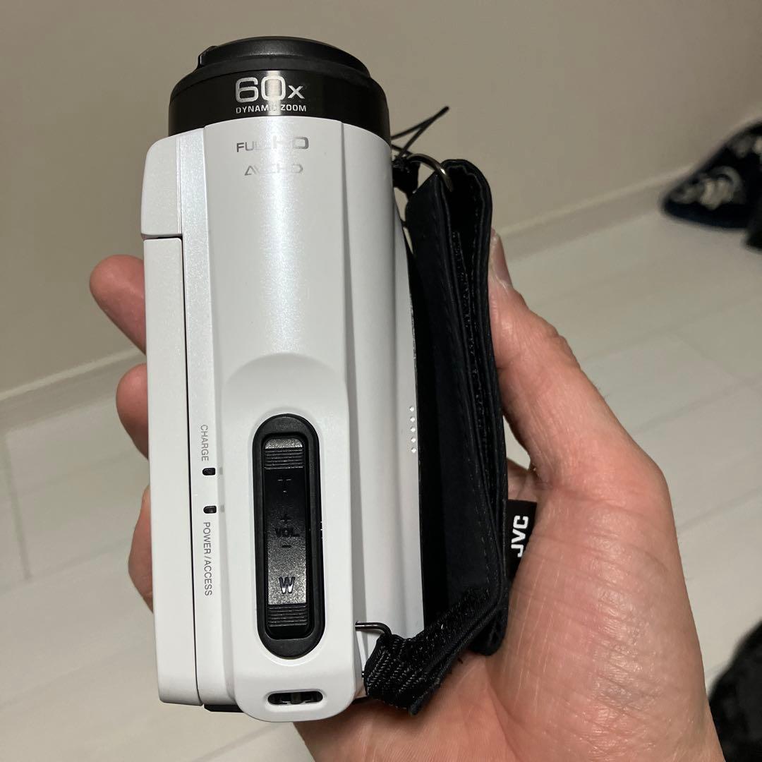 JVC （ビクター）エブリオ GZ-F270 ムービーカメラ