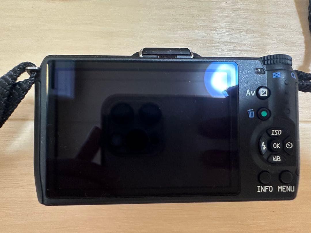 【動作確認済み】 PENTAX Q7 デジタル一眼レフ 3レンズ付き