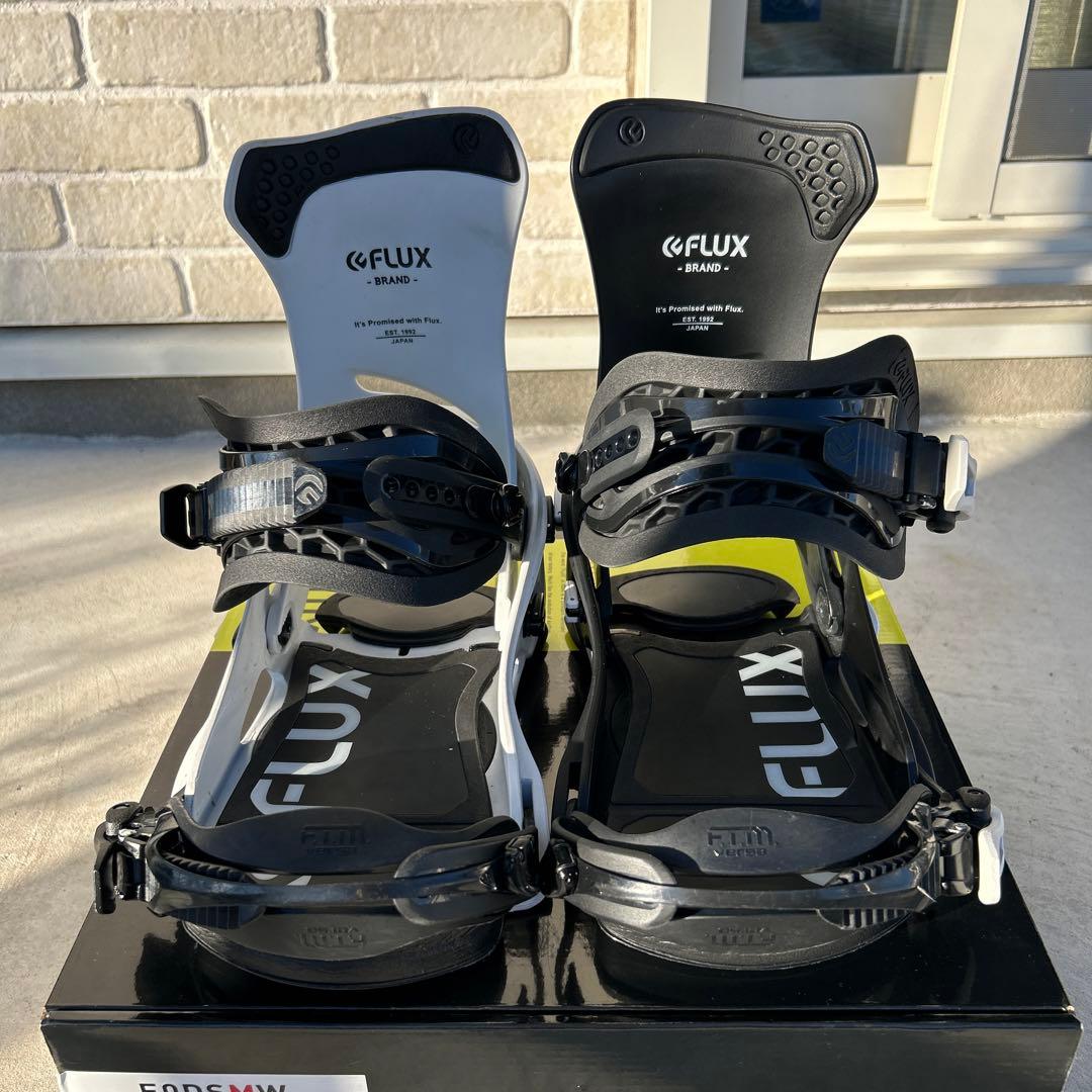 美品FLUX DSブラック/ホワイトMサイズ希少