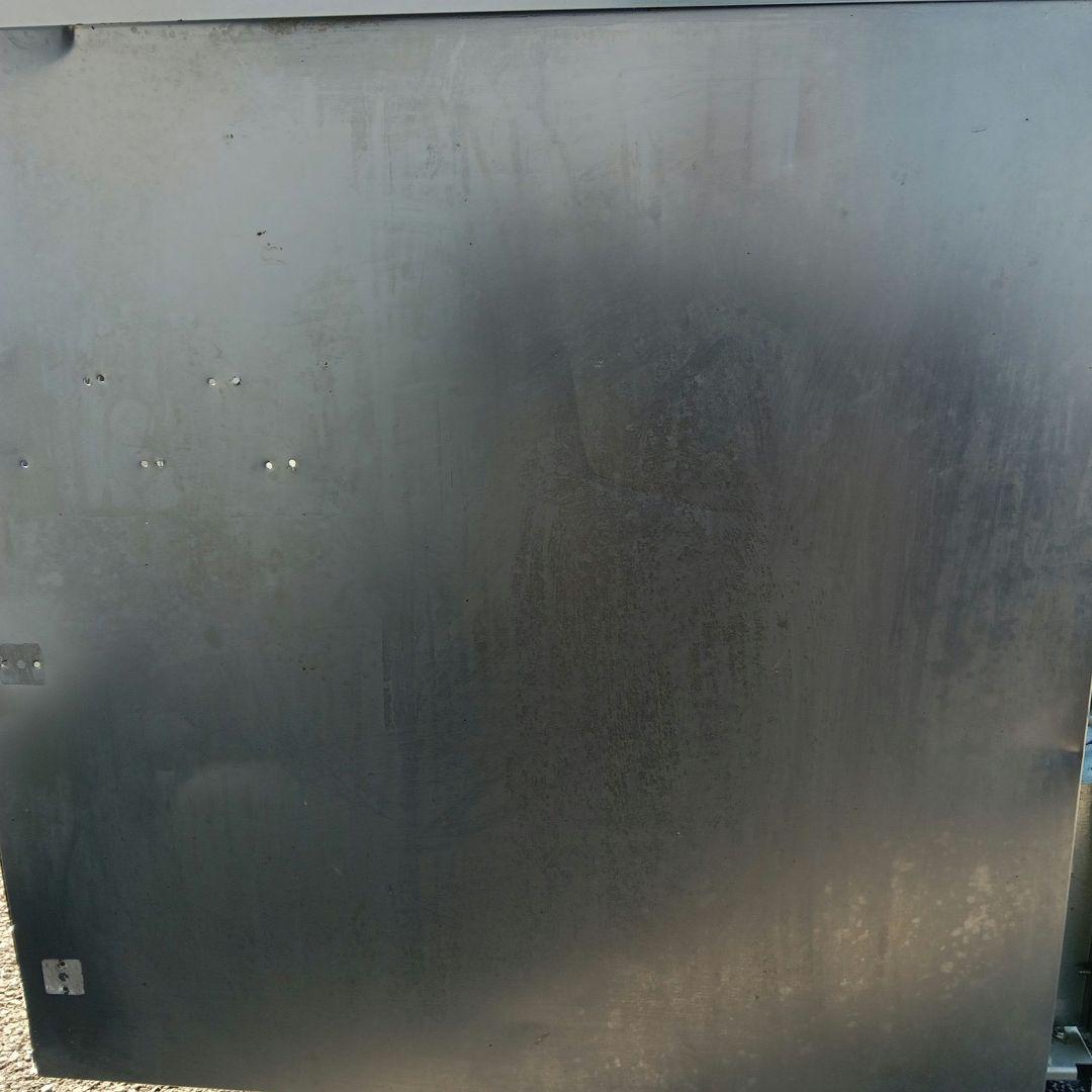 『とらとらとら』 冷蔵コールドテーブル