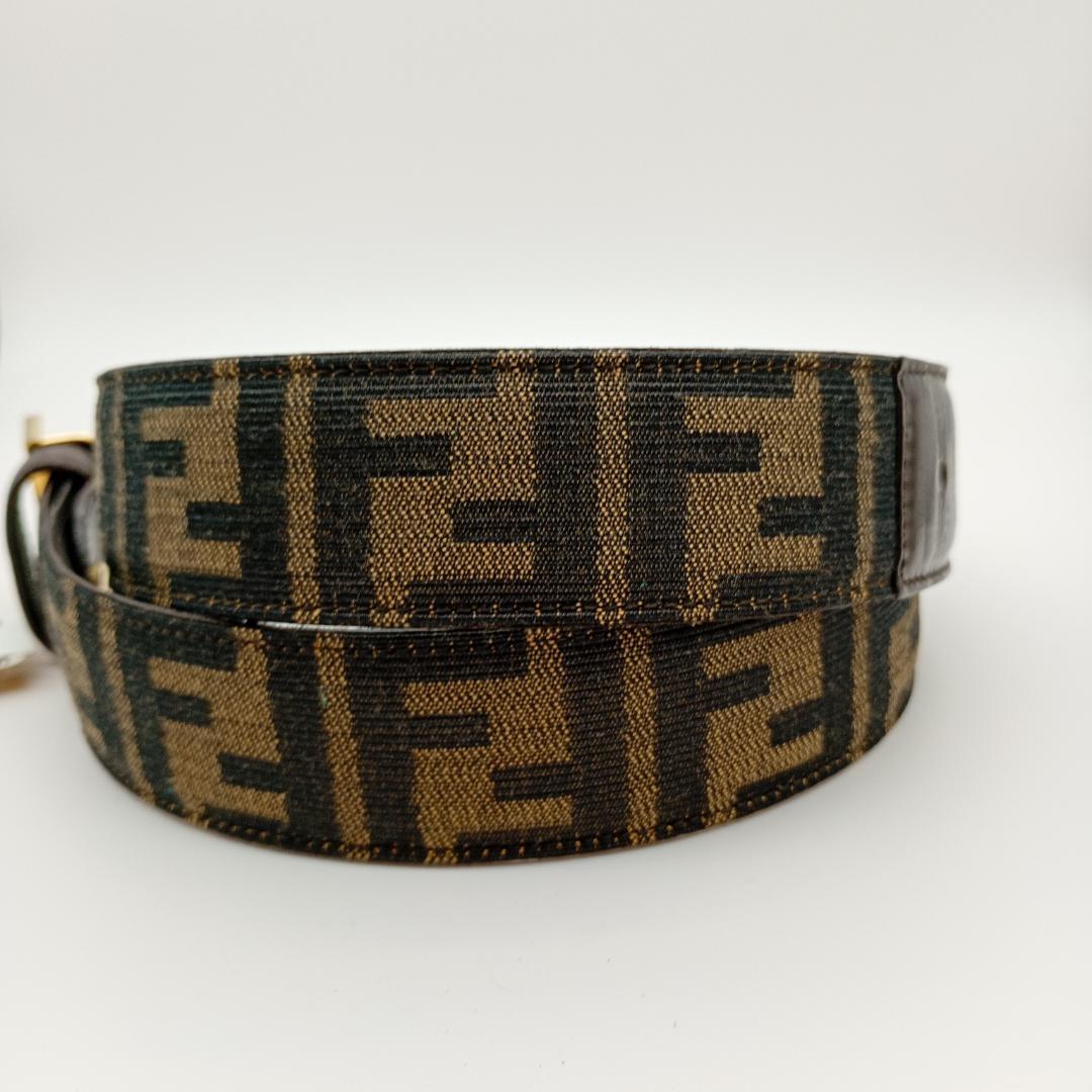 FENDI ベルト　ズッカ　ゴールドバックル　ブラウン