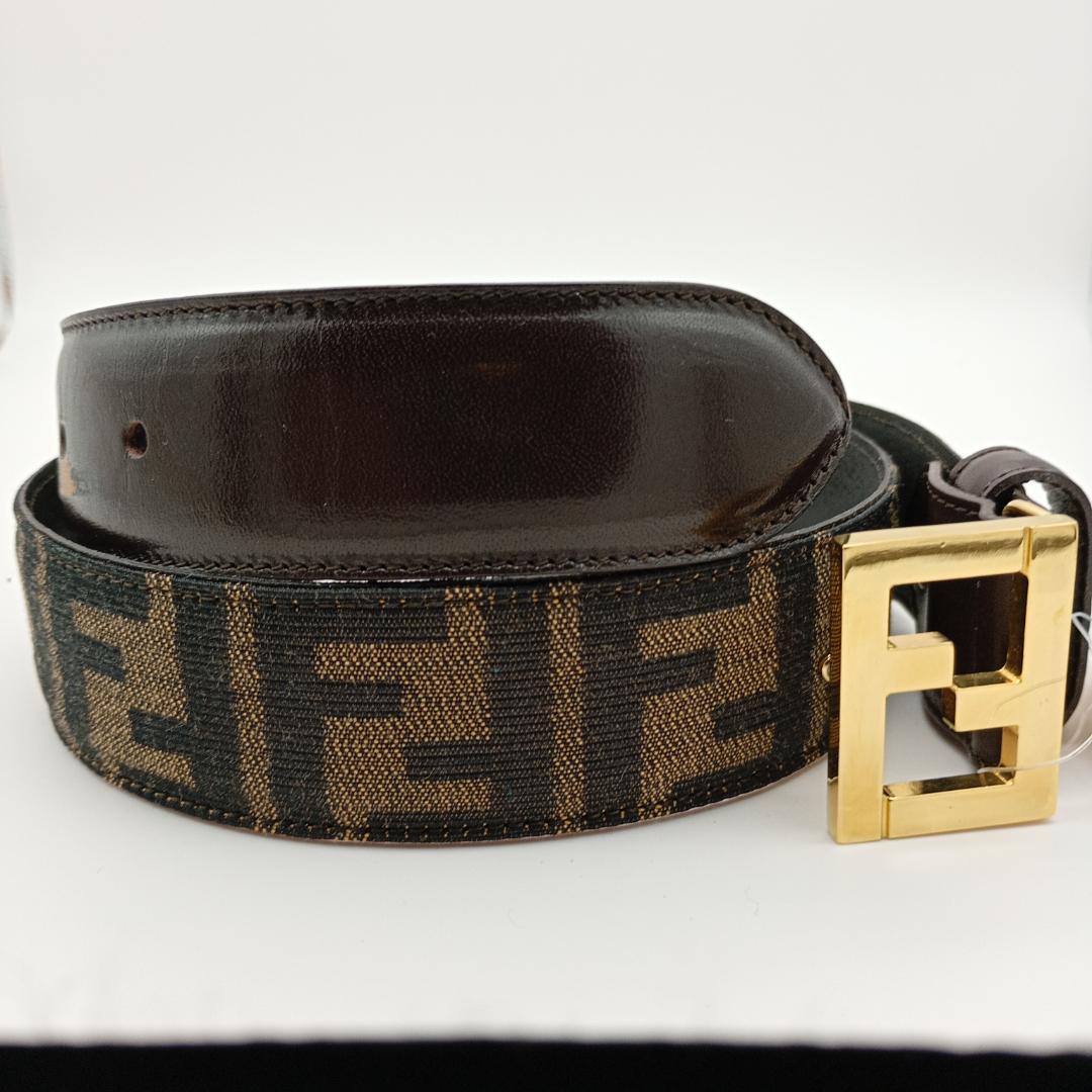 FENDI ベルト　ズッカ　ゴールドバックル　ブラウン