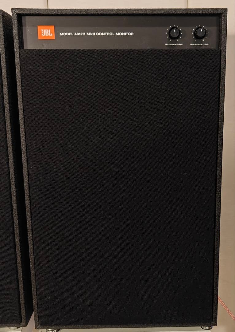 JBL 4312B MkII ペア 左右対称ミラーイメージ 伝説の名機