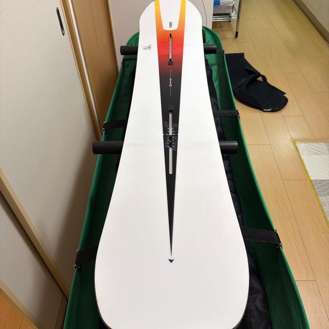 【極美品】BURTON Custom 154cm Camber スノーボード　板