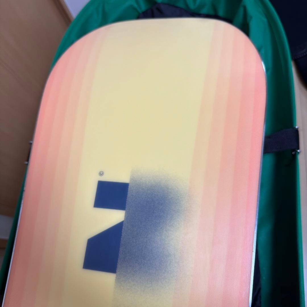 【極美品】BURTON Custom 154cm Camber スノーボード　板