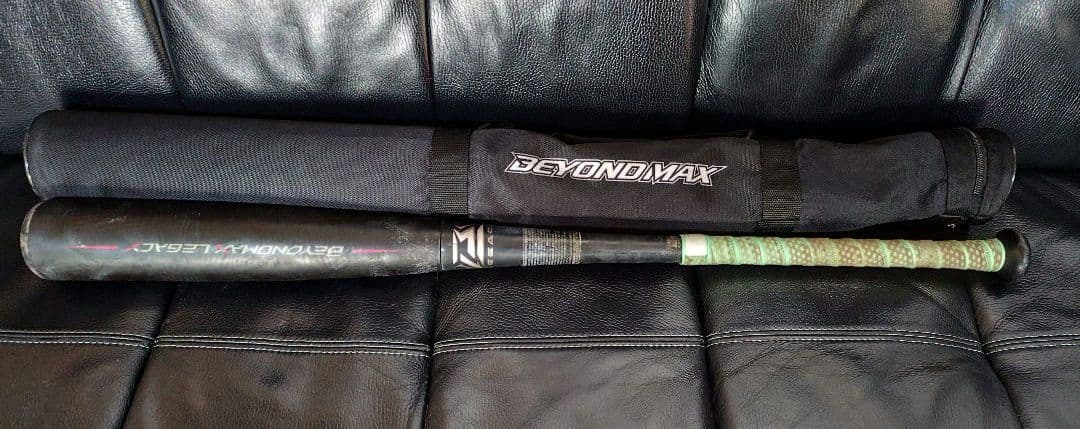 バット Mizuno BEYOND MAX LEGACY 84cm 1CJBR158