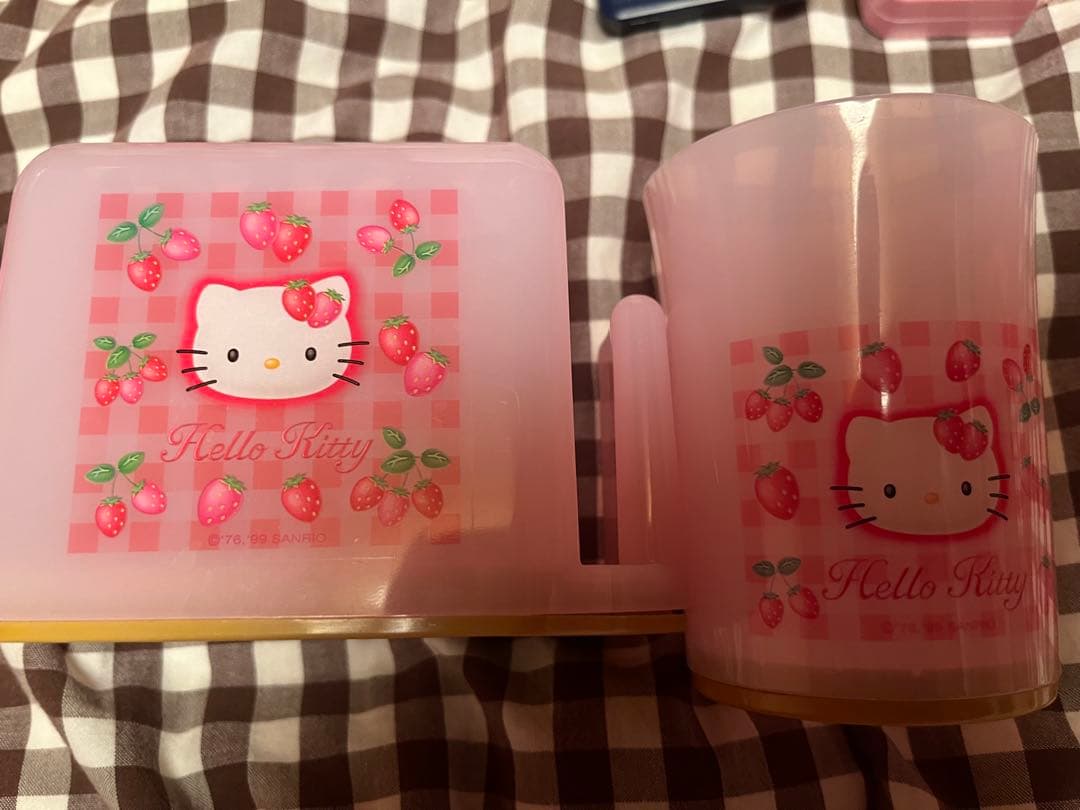 キティ　レア　レトロ　カオハナ　平成　小物入れ　磁石　歯ブラシ　まな板　スタンド