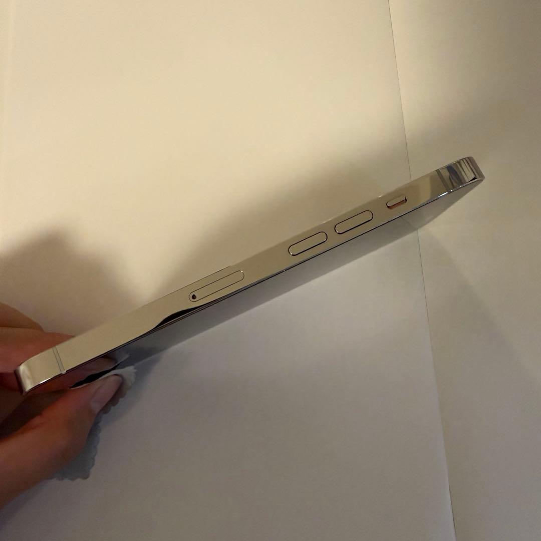 【超美品】Apple iPhone 14 Pro シルバー 128GB本体