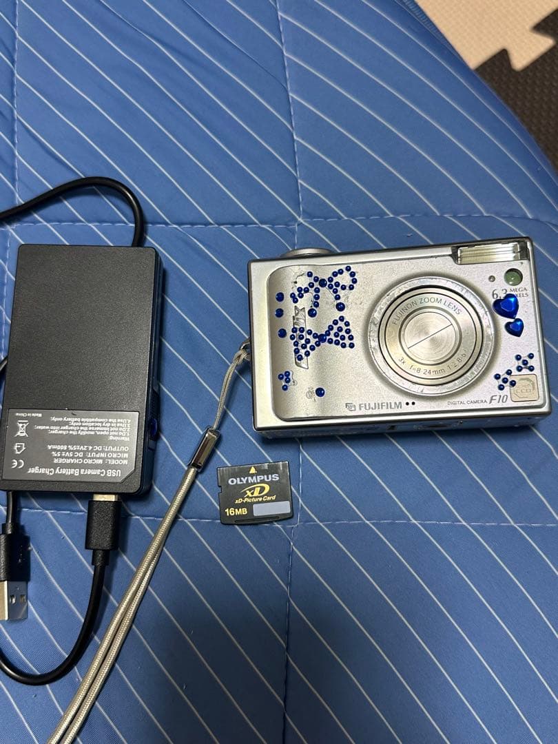 Fujifilm F10 デジタルカメラ