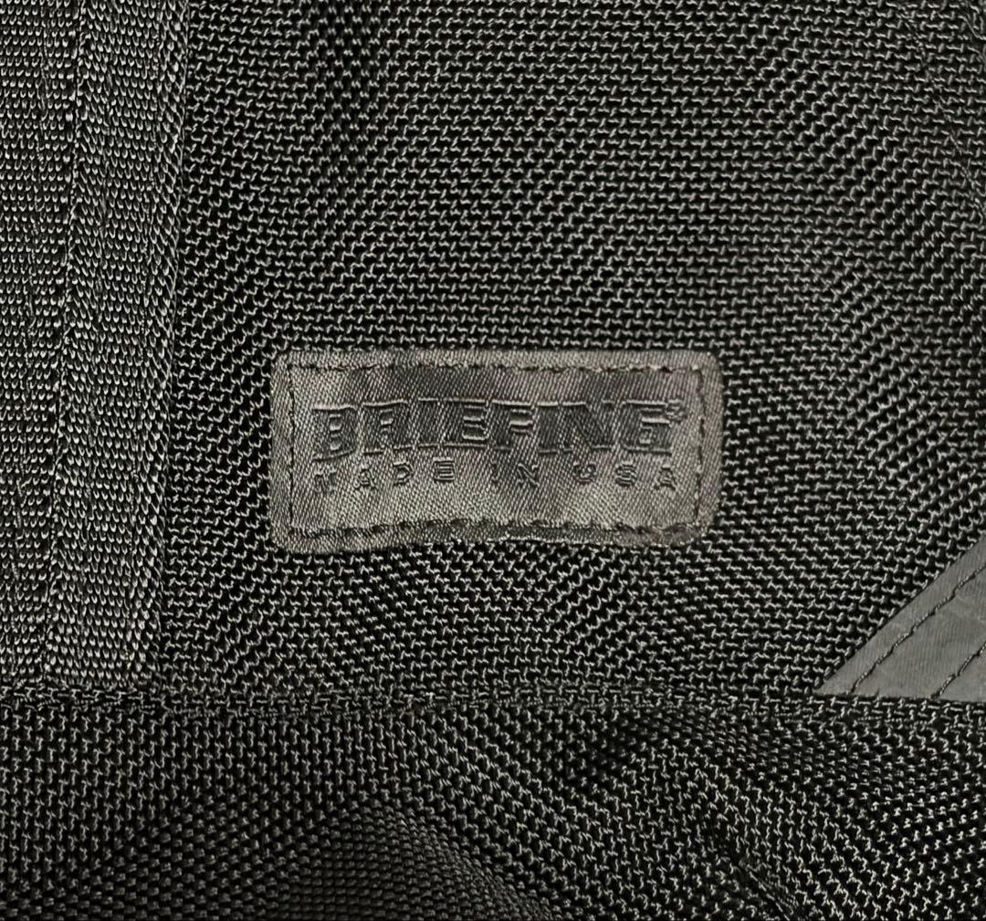 BRIEFING DELTA MASTER TOTE M SQD ブラック