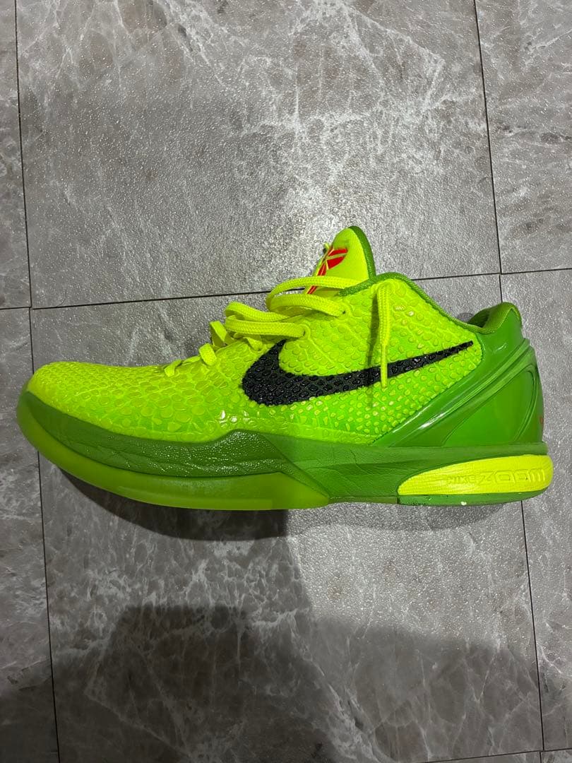 Kobe6プロトログリンチ　バスケットボールシューズ