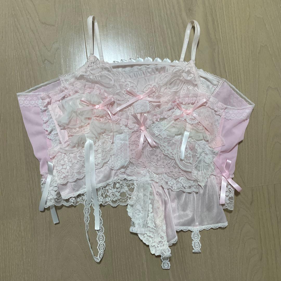 グニフニ♡リボンとレースたっぷりキャミソール