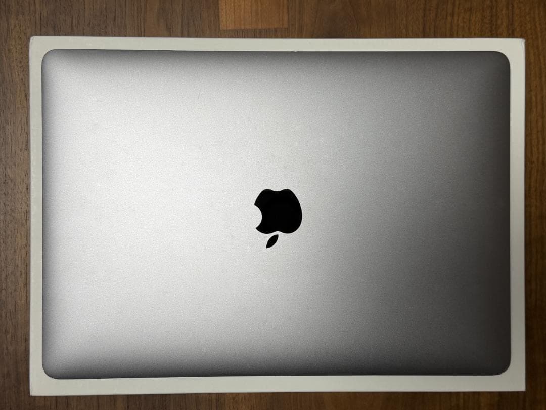 Apple MacBook A1706 13インチ スペースグレイ