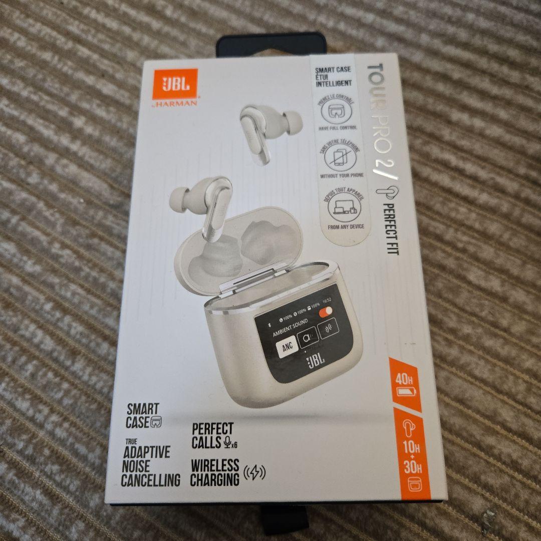 JBL Tour Pro 2 ワイヤレスイヤホン